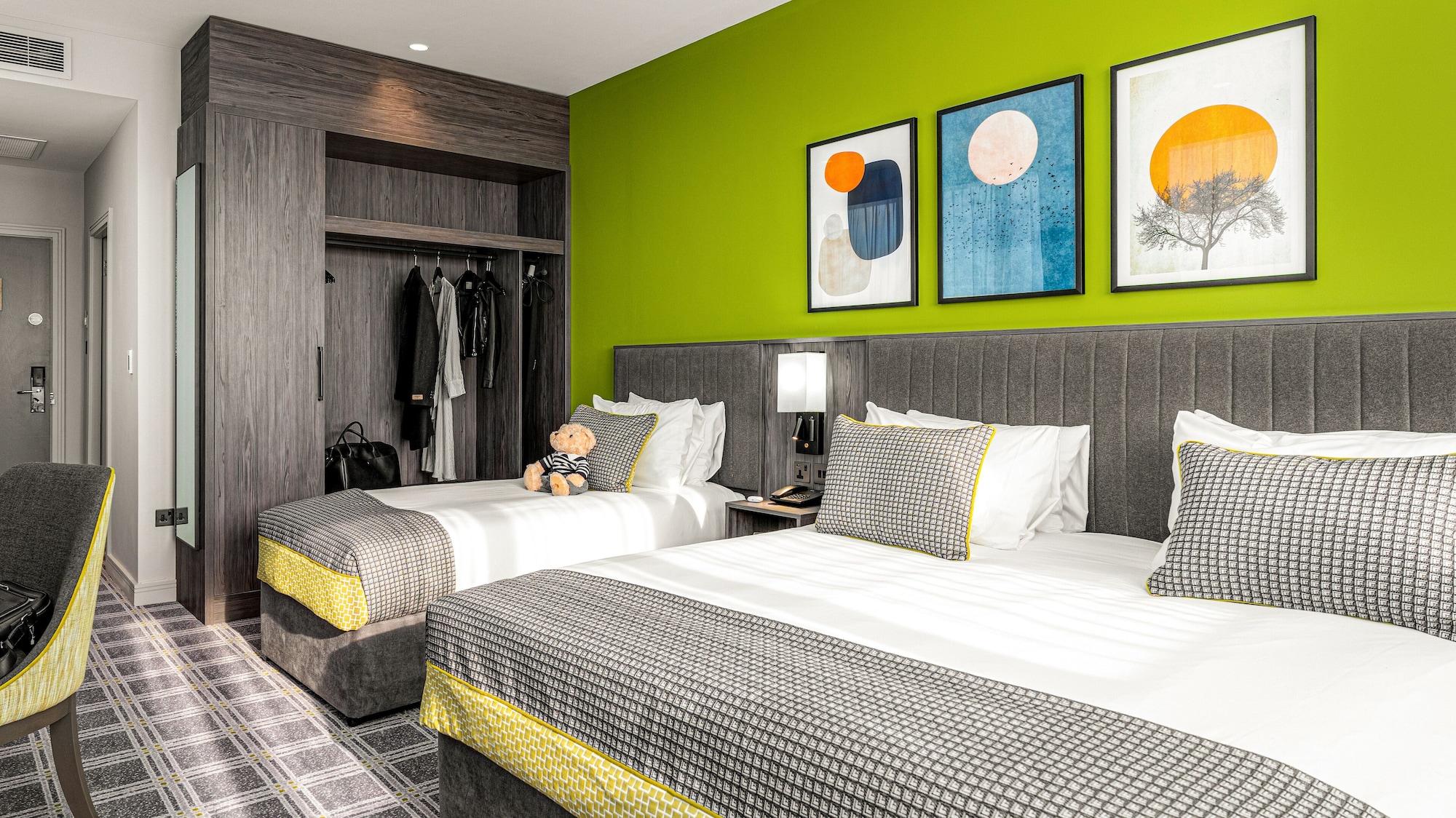 พลาซา โฮเต็ล ทาลา Hotel ทาลเลอ ภายนอก รูปภาพ